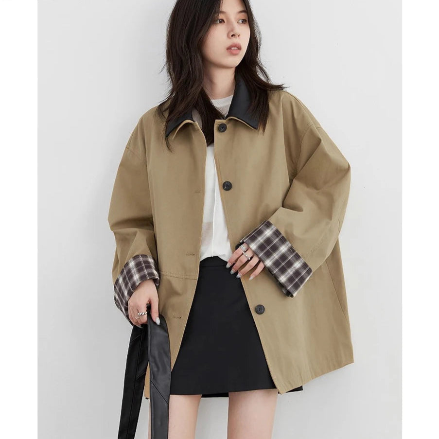 Zelinda | Button Jacket with Contrast Trim