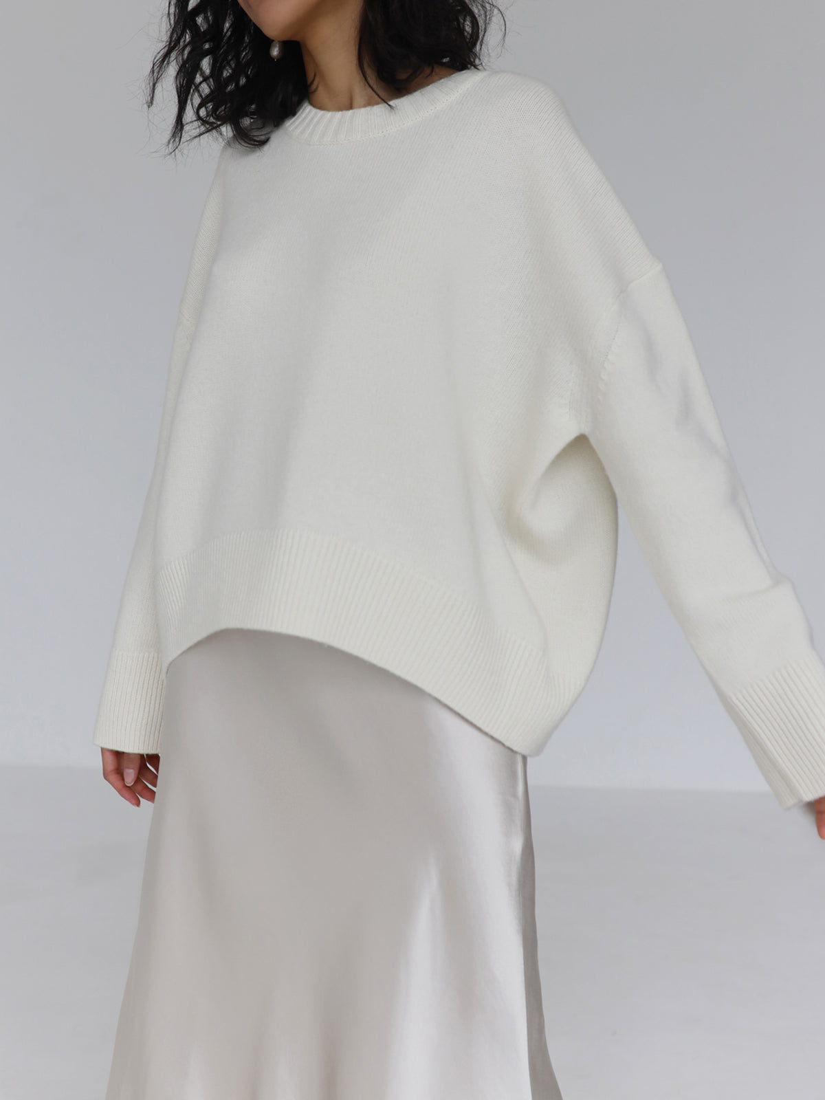 Virginia | Knit Oversized Sweater with Girocollo
