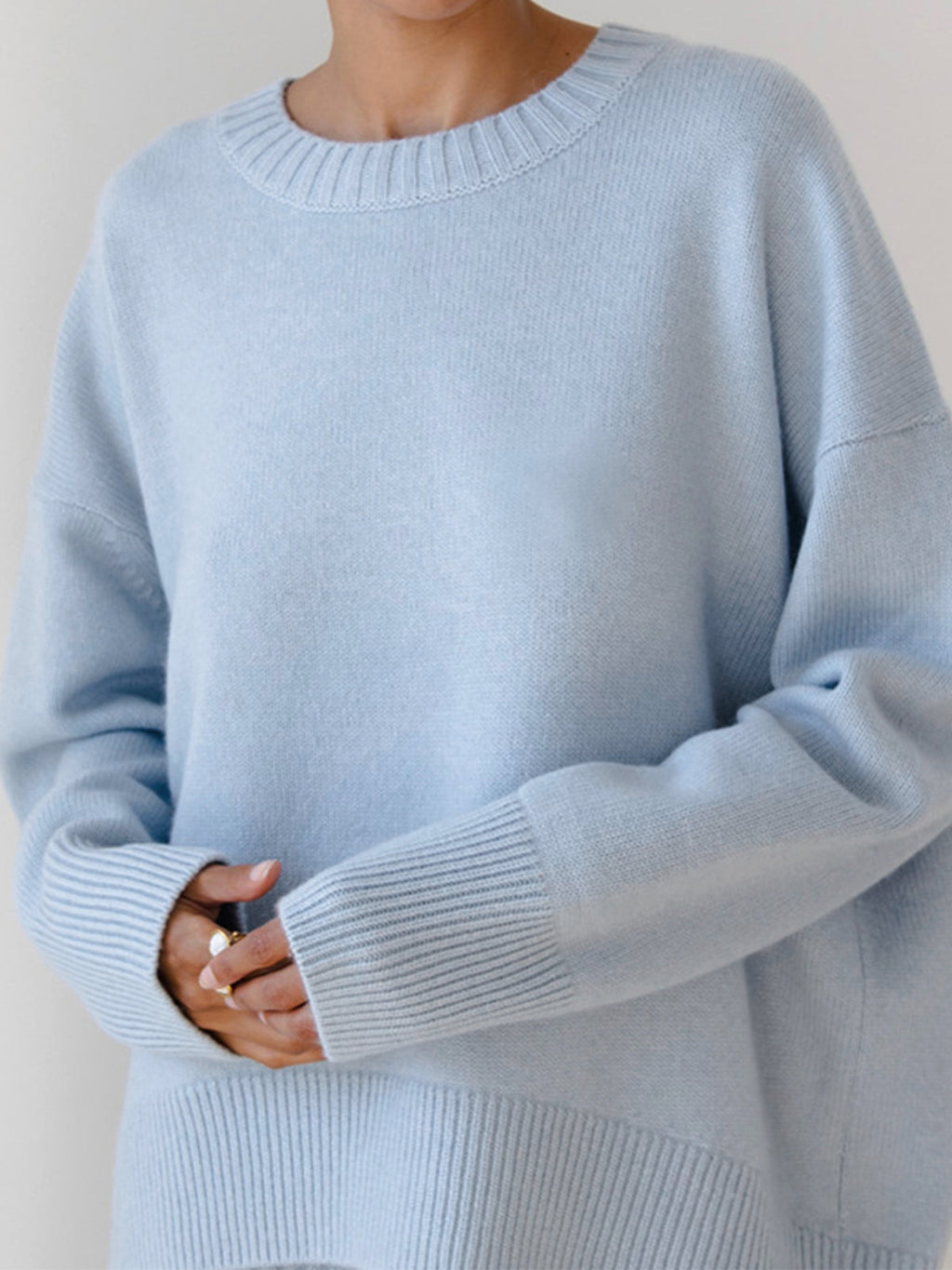 Virginia | Knit Oversized Sweater with Girocollo