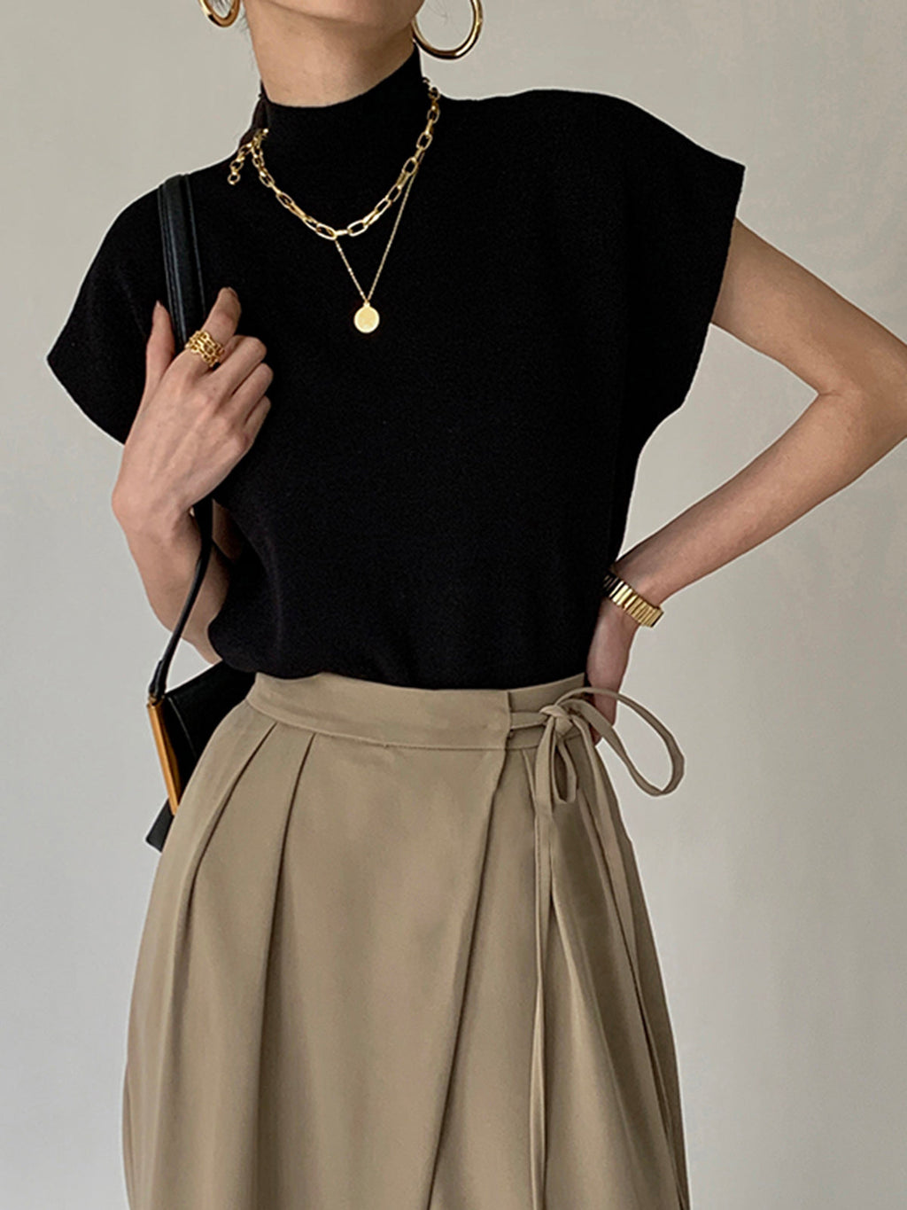 Delfina | Knit Vest with Turtleneck