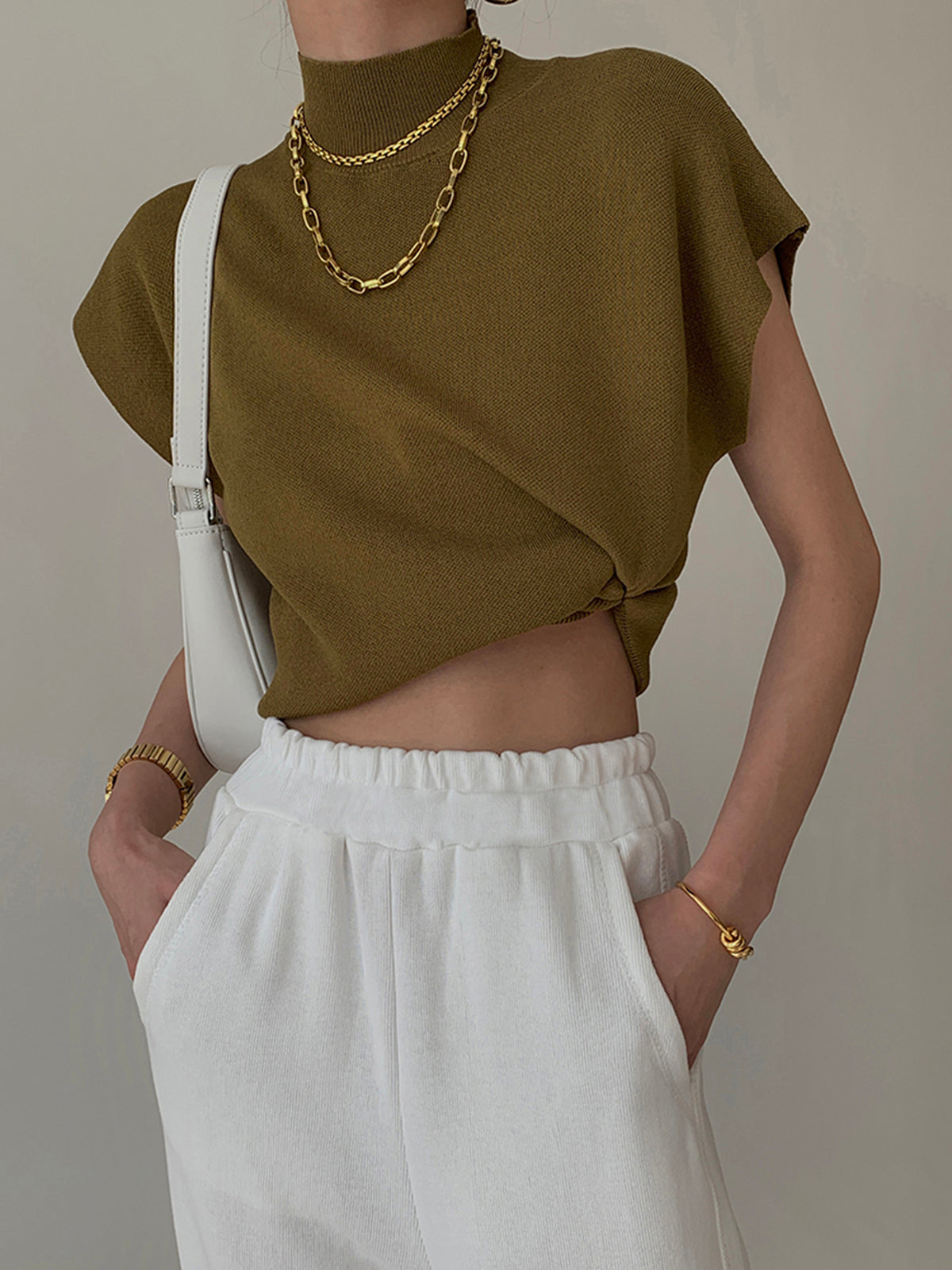 Delfina | High-Neck Knit Vest