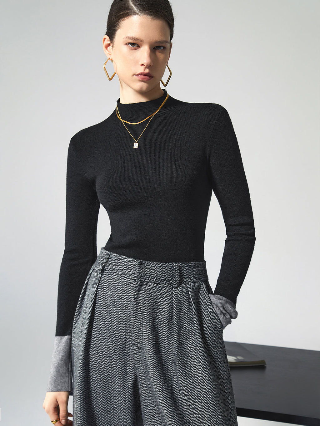 Marianna | Knit Sweater with Contrast Cuffs