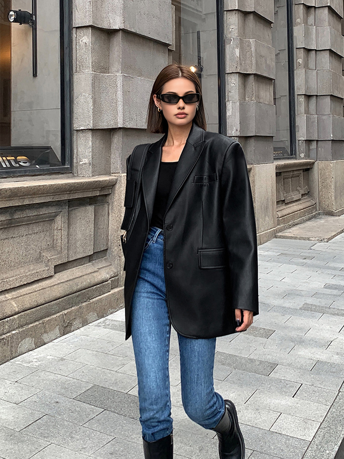 Venera | Oversized Faux Leather Blazer with Lapel
