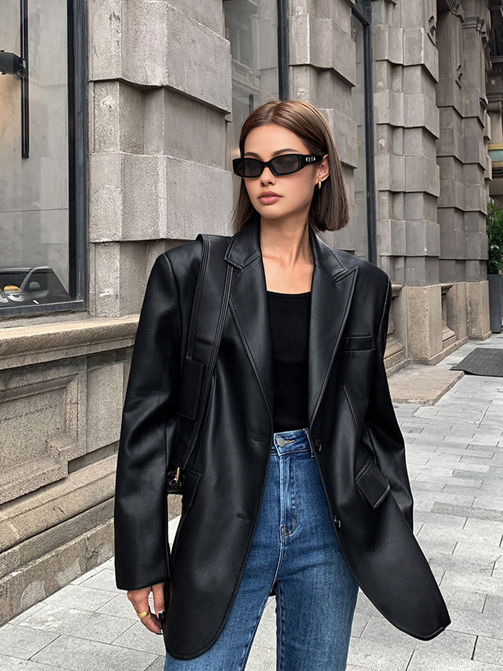 Venera | Oversized Faux Leather Blazer with Lapel