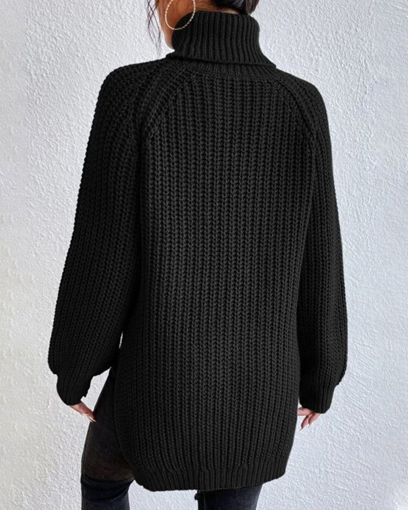 Liliana | Classic Ribbed Turtleneck Sweater