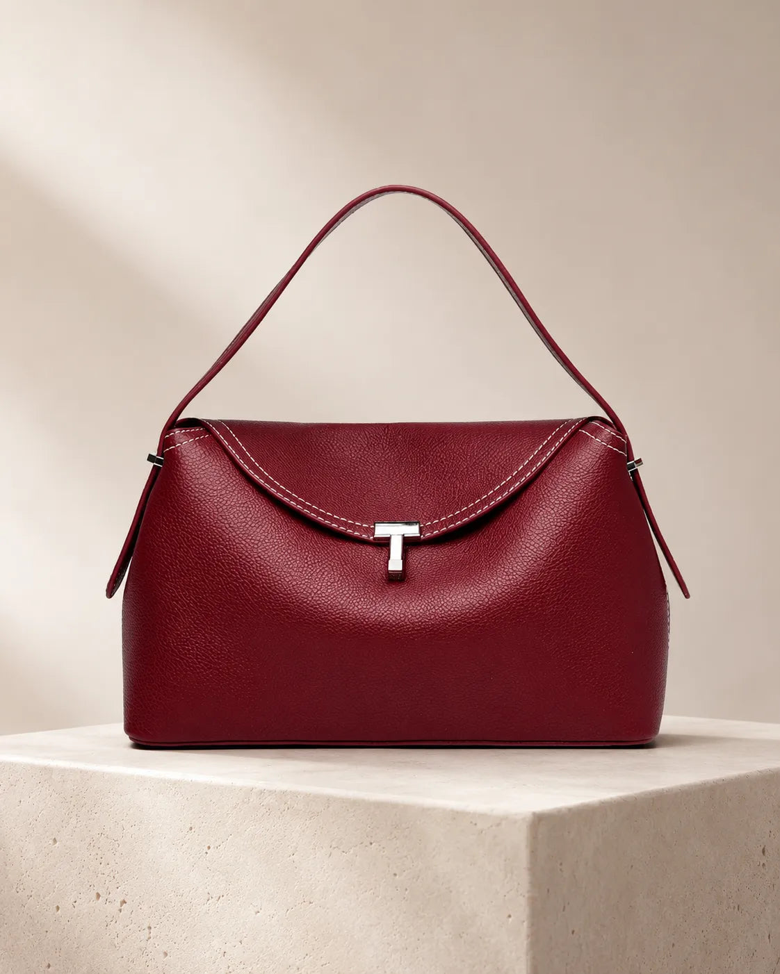 Valeria | Signature Shoulder Bag