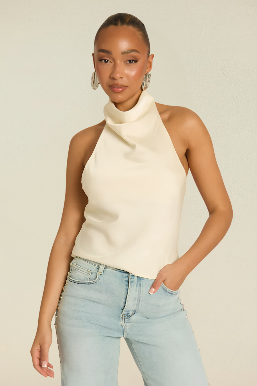 Elara – Halter Fit Flattering Top