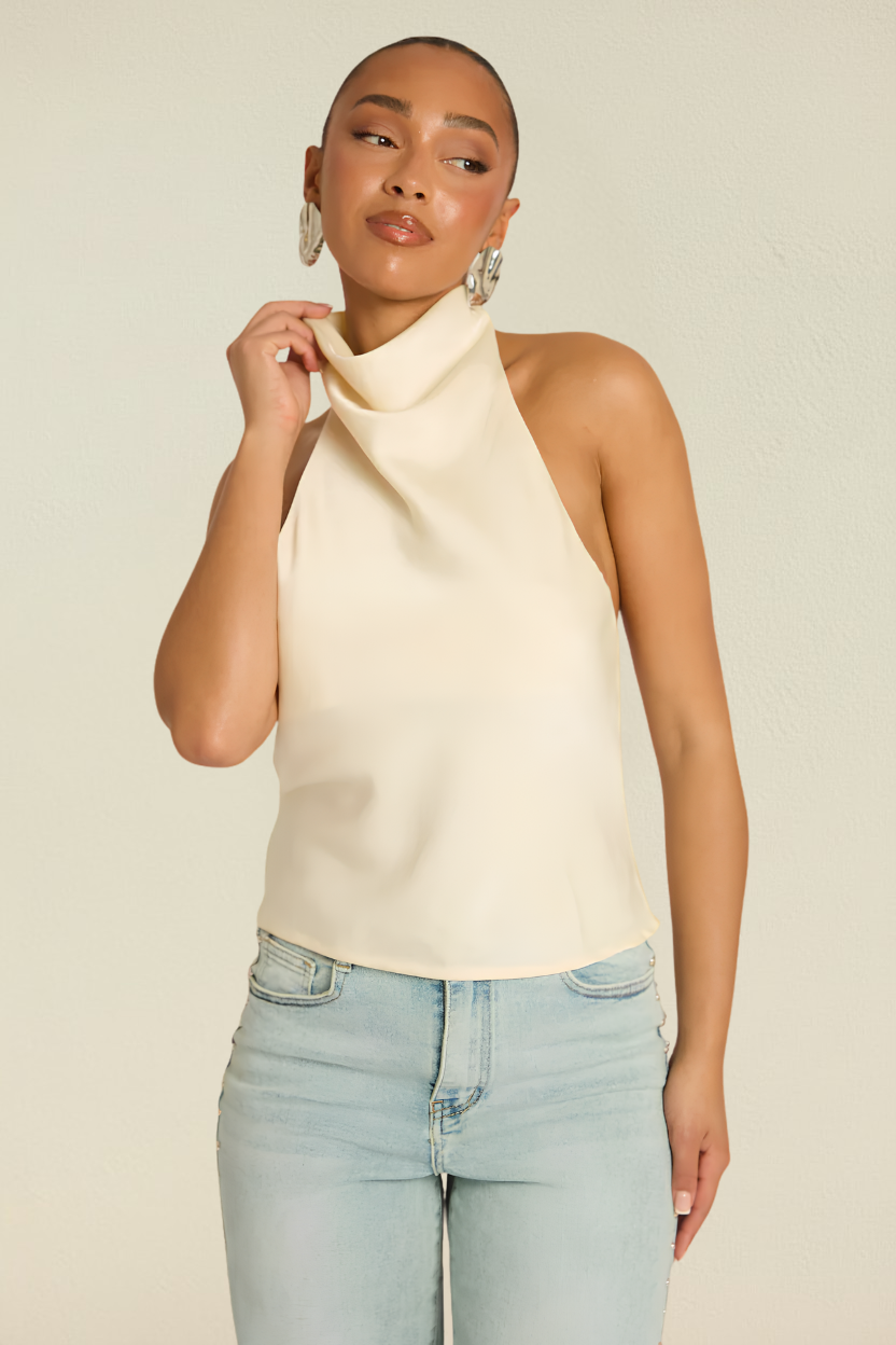 Elara – Halter Fit Flattering Top