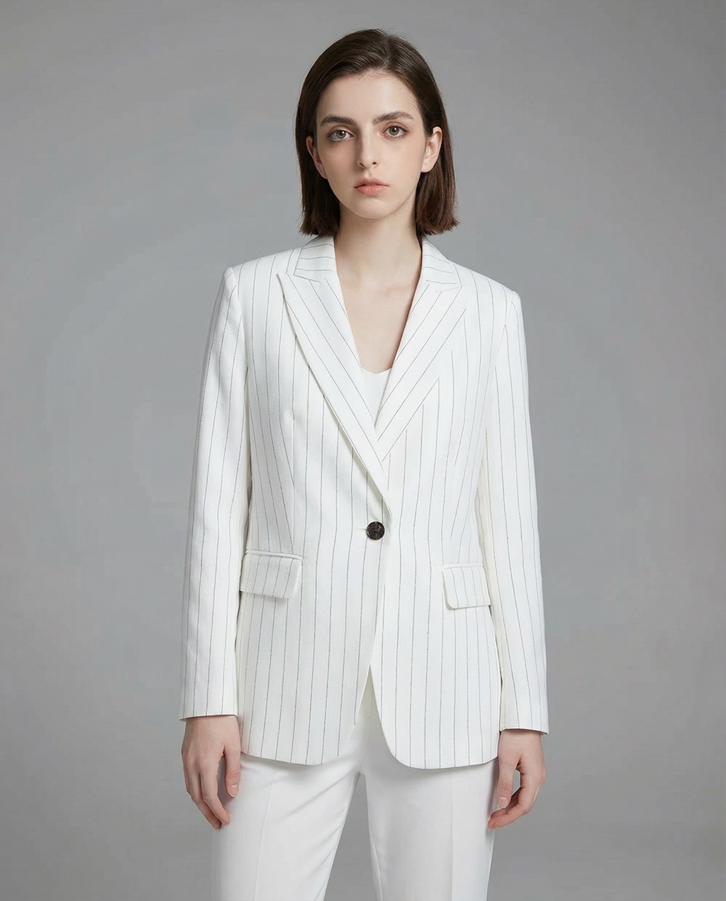 Dorotea | Completo blazer in lino – elegante design a righe per un look chic da ufficio