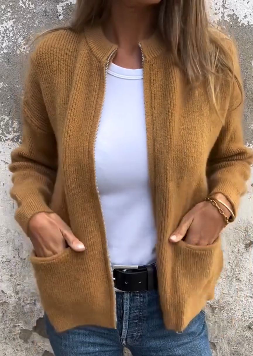 Adalgisa | Cardigan for Women From Design Minimale