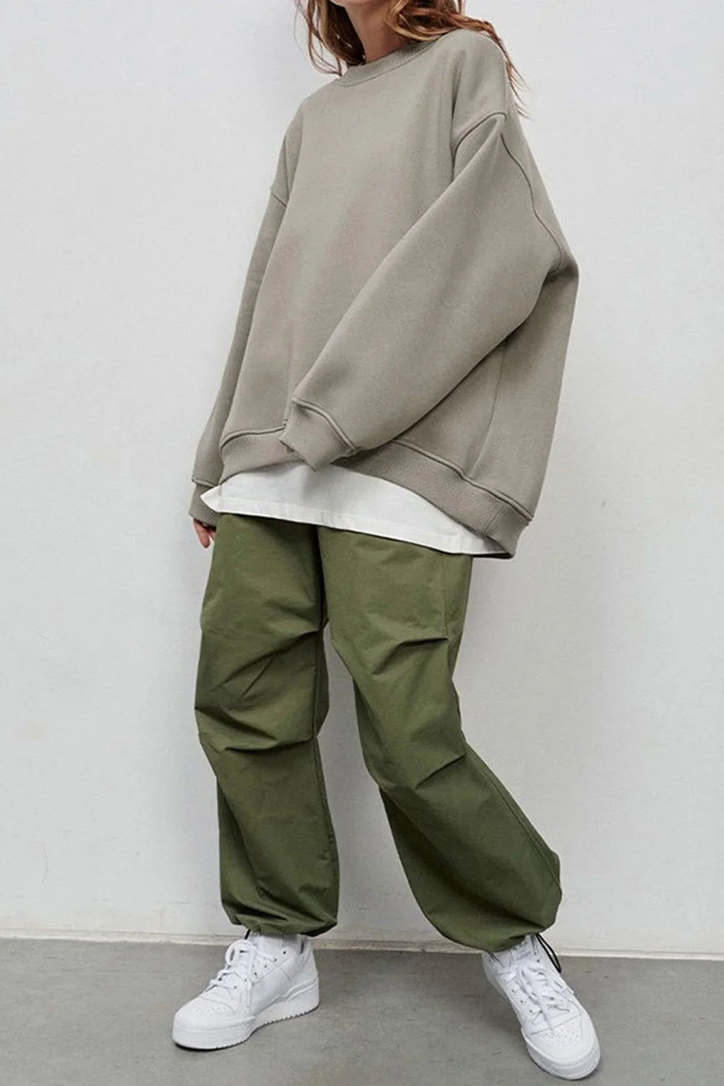 Angelica | Oversized Sweatshirt with Girocollo