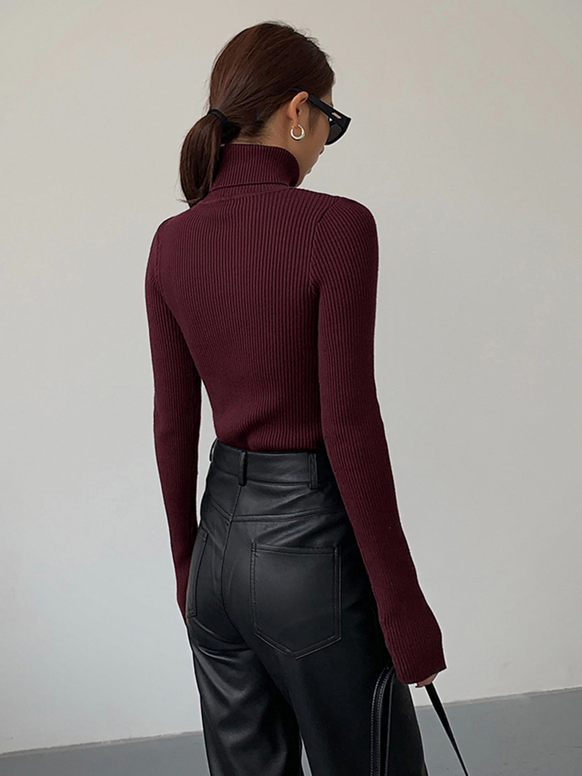 Giustina | Spring Ribbed Sweater with Turtleneck