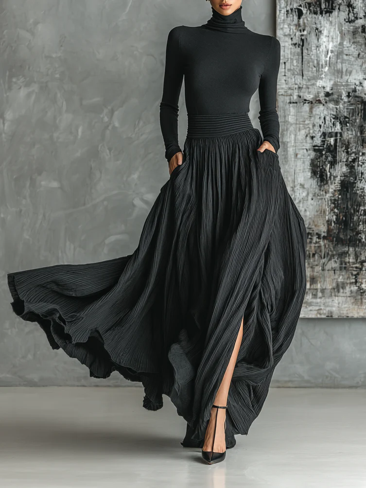 Roberta | Two-Piece Two Pieces Set with Top with Turtleneck Black & Midi Pleated Skirt