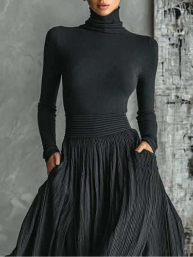 Roberta | Two-Piece Two Pieces Set with Top with Turtleneck Black & Midi Pleated Skirt