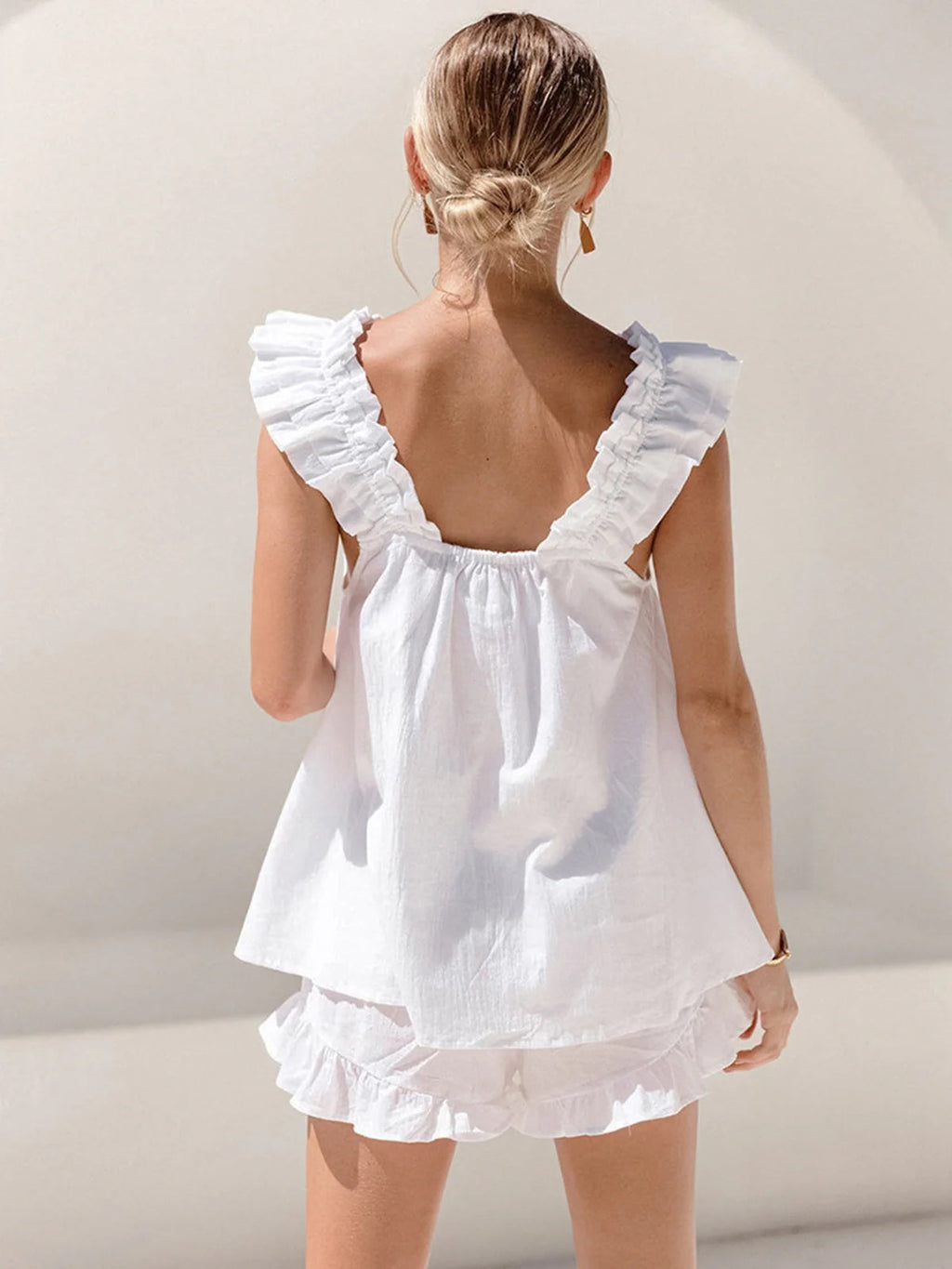 Irene | Two-Piece Set with Blend Linen Shorts with Ruffle