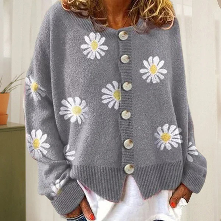 Vilma | Classic long-sleeve button-down cardigan