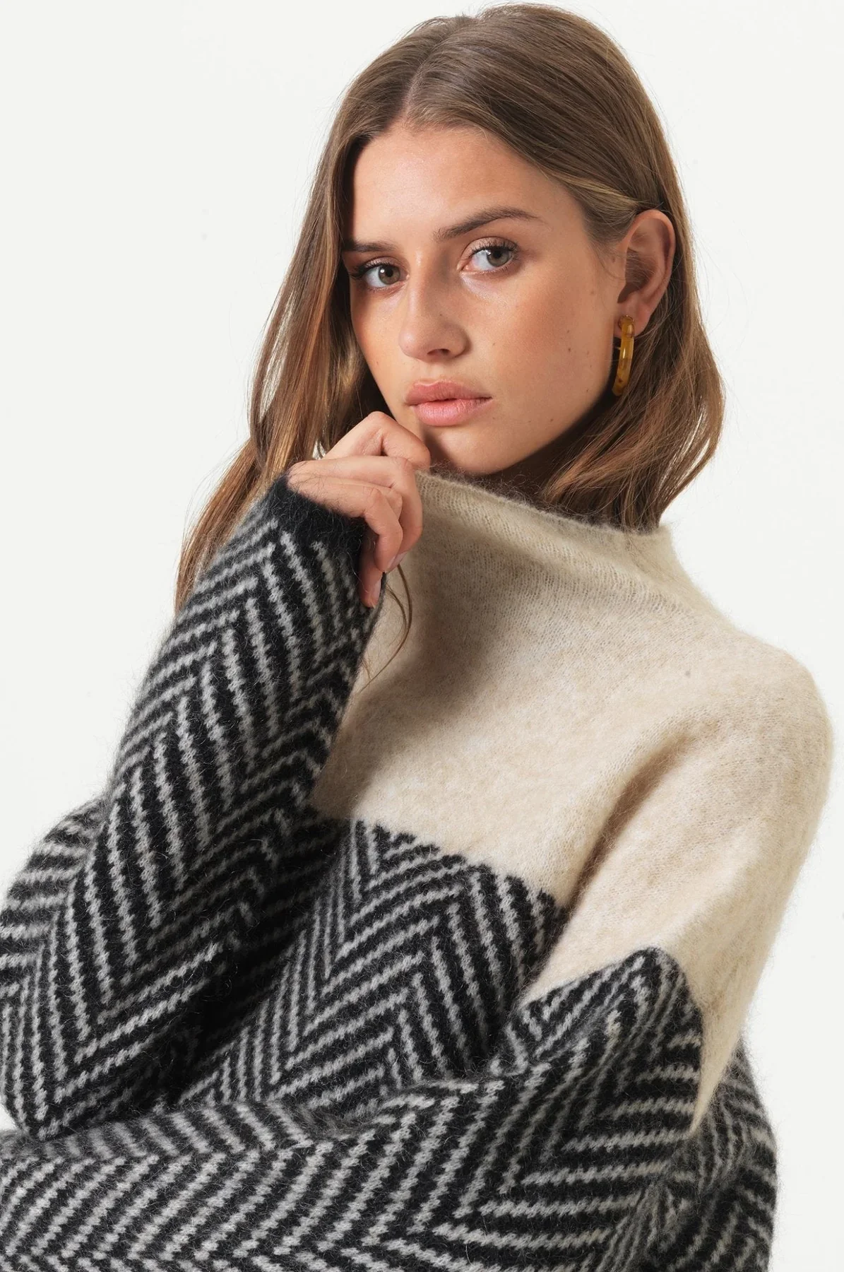 Milena | Sweater with Turtleneck with Motivo Chevron