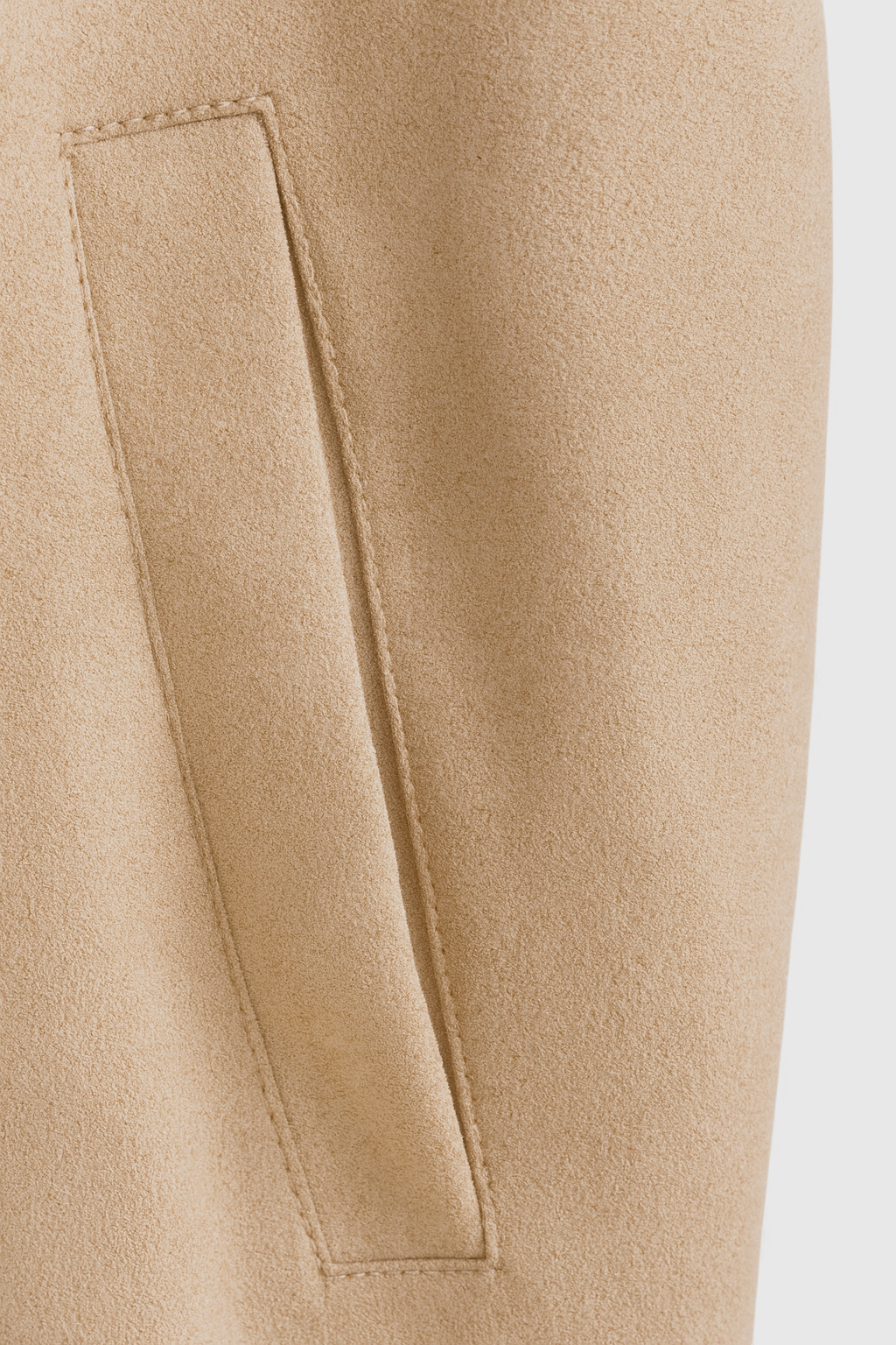 Nazarena | Beige Bomber Jacket with Neck to Mandarin Collar