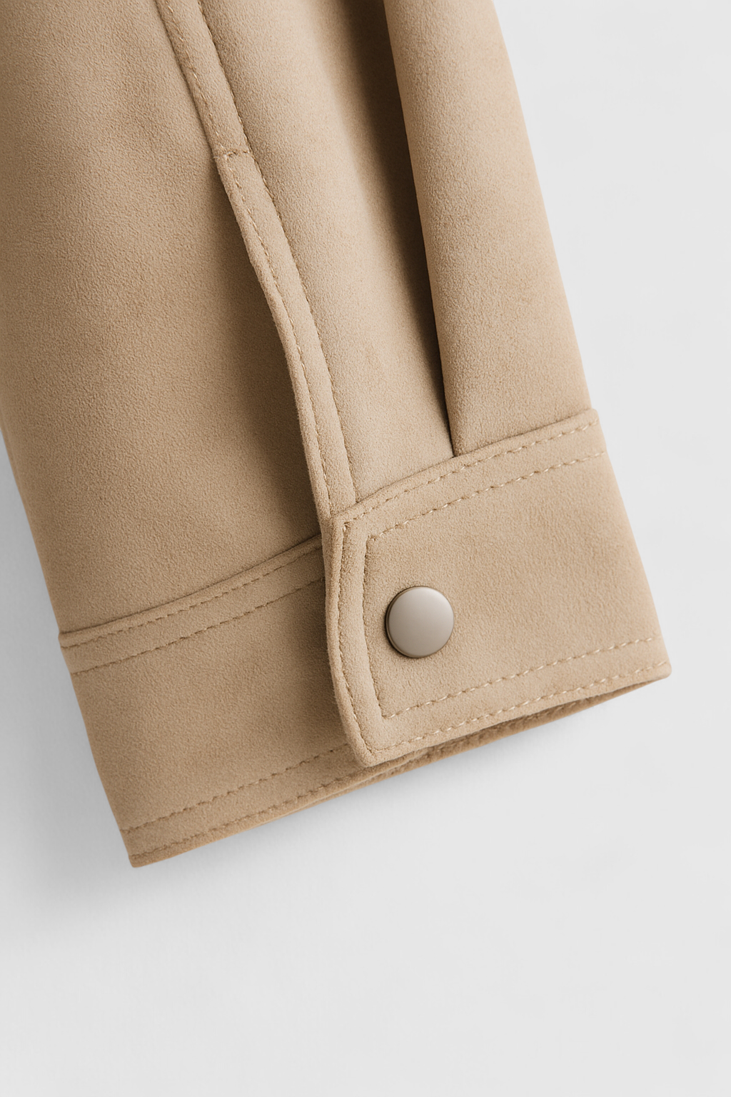 Nazarena | Beige Bomber Jacket with Neck to Mandarin Collar