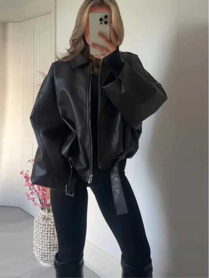 Scolastica | Vintage Faux Leather Bomber Jacket