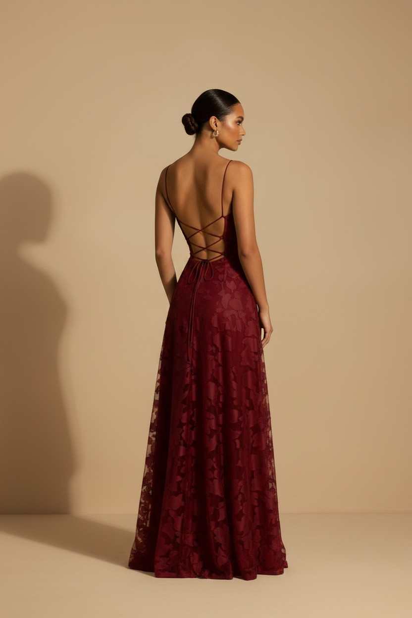 Francesca | Long Lace Fitted Dress in Burgundy