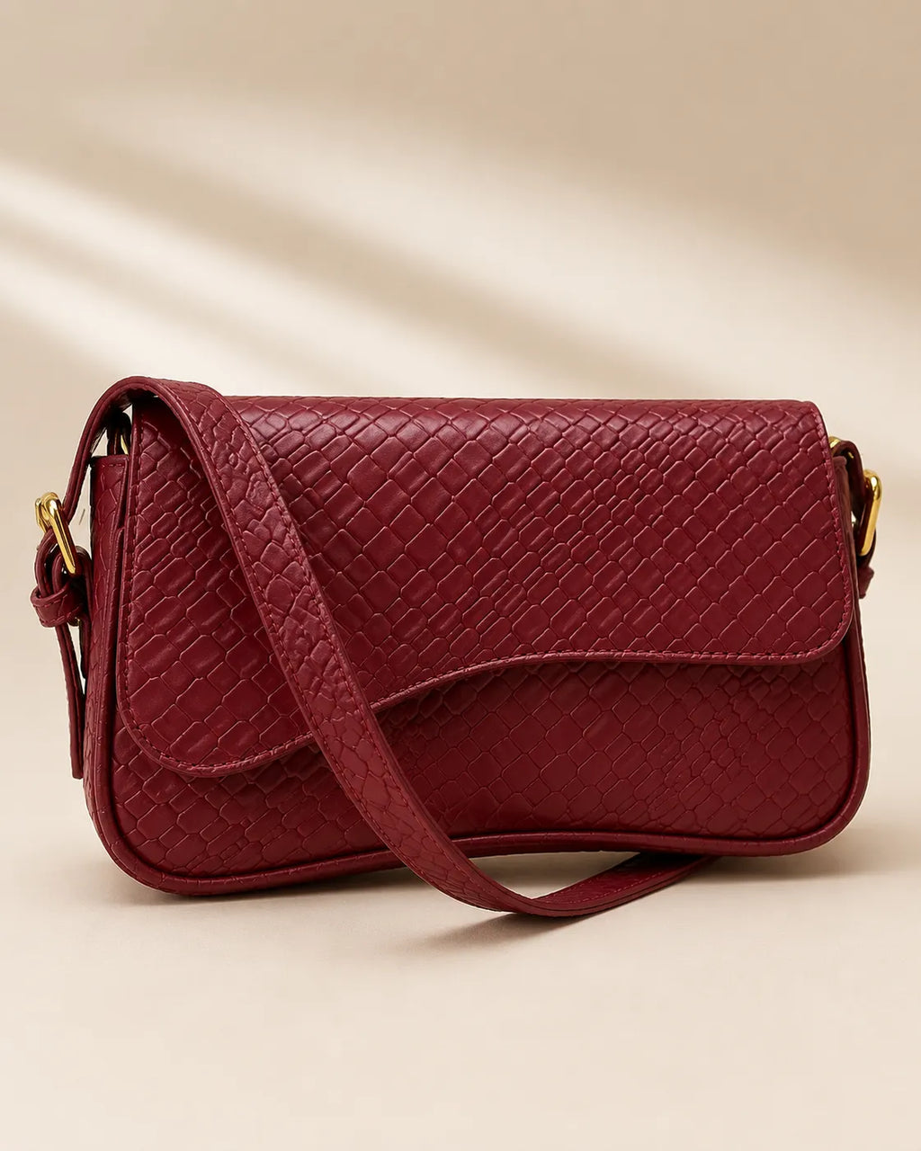 Elara | Shoulder Bag with Curved Flap