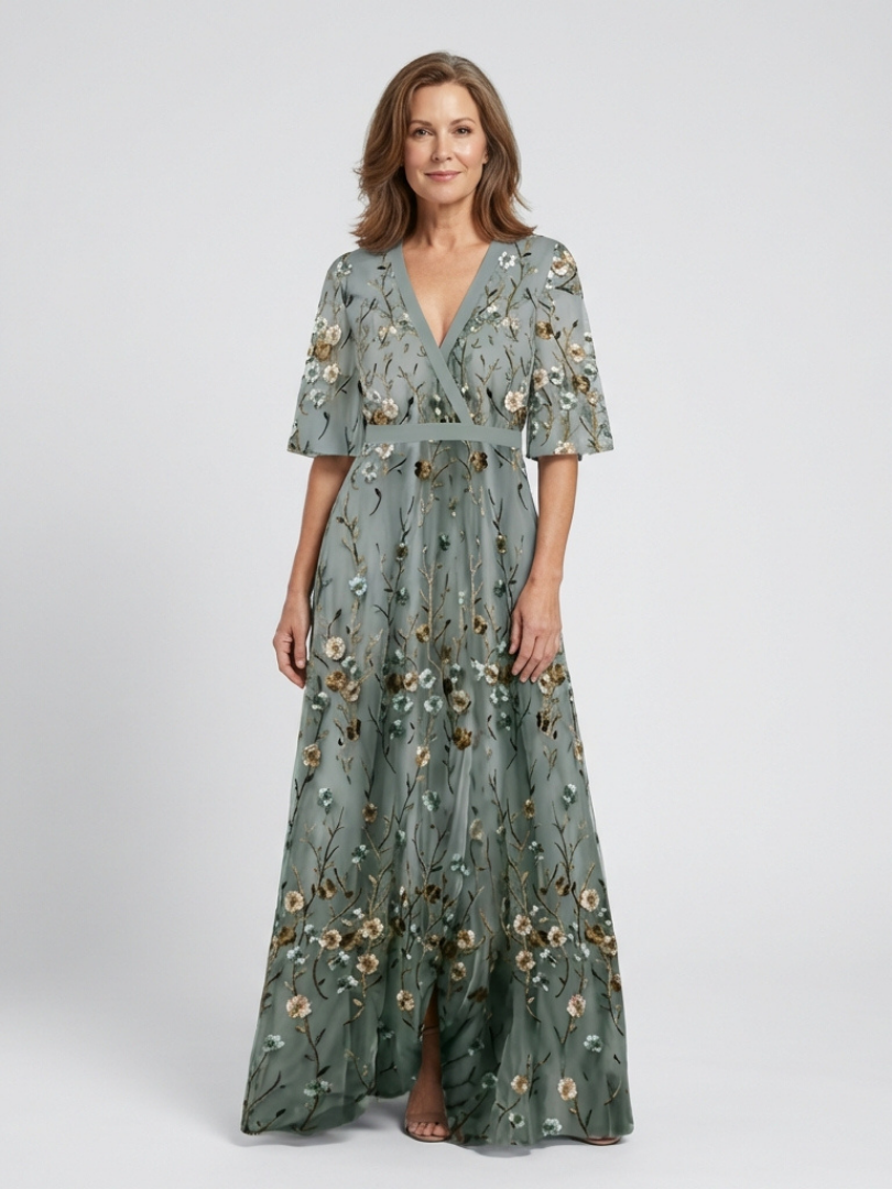 Melodi – Long Dress with Floral with V-Neck