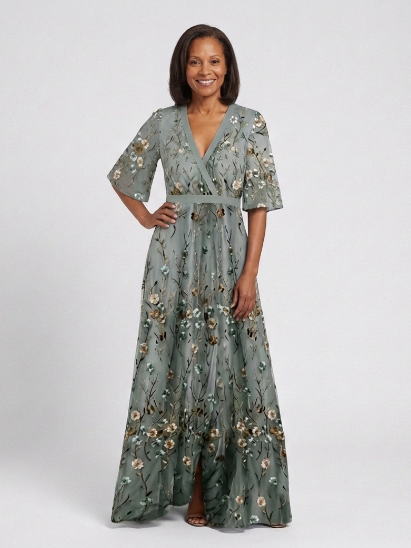 Melodi – Long Dress with Floral with V-Neck