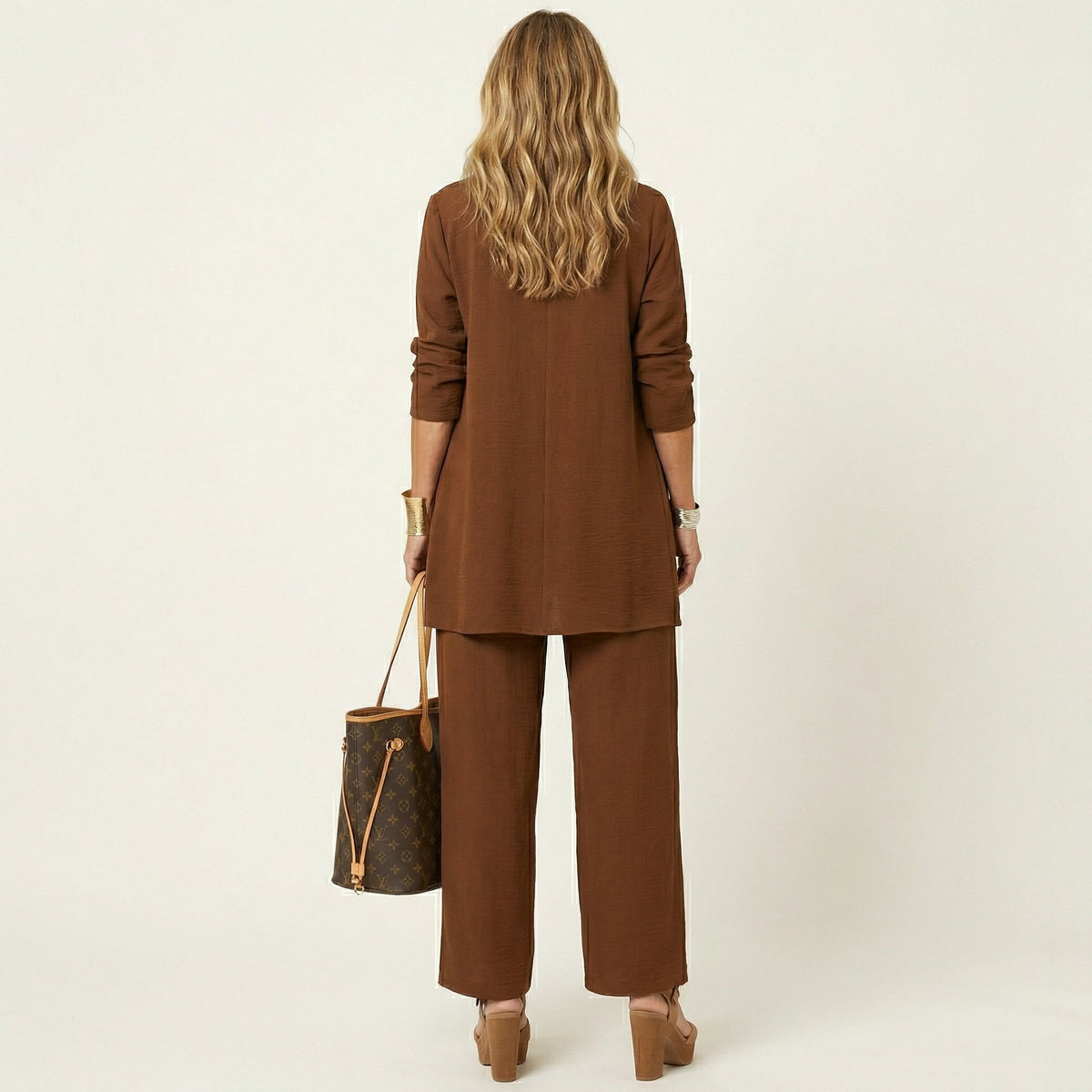 Vivienne | Completo tre pezzi minimalista