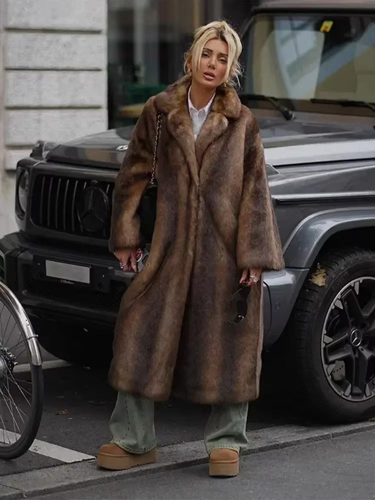 Giuliana | Long Winter in Faux Fur Coat