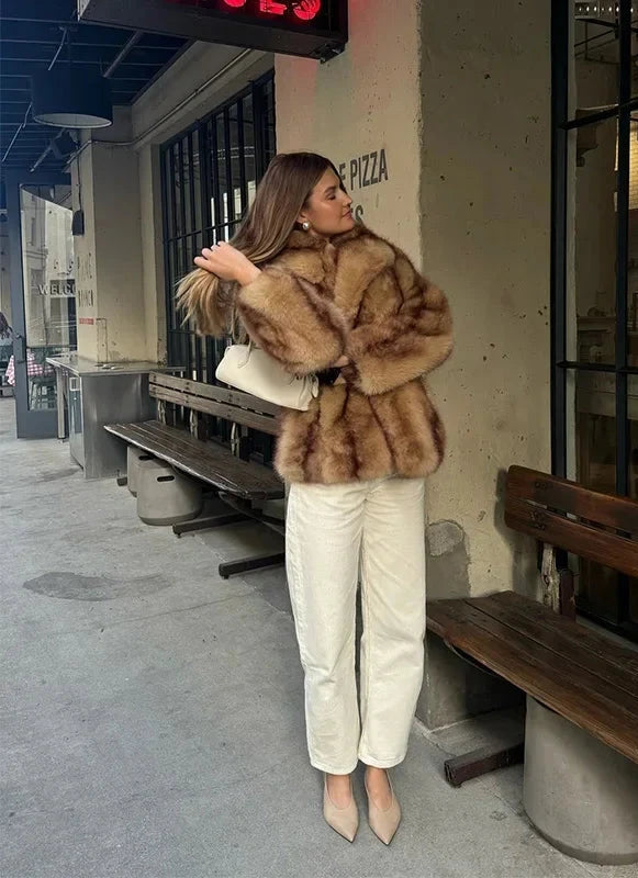 Isolina | Oversized in Faux Fur Brown Coat